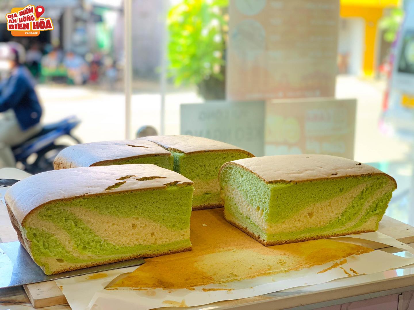 bánh bông lan tươi Đài Loan LANA BAKERY