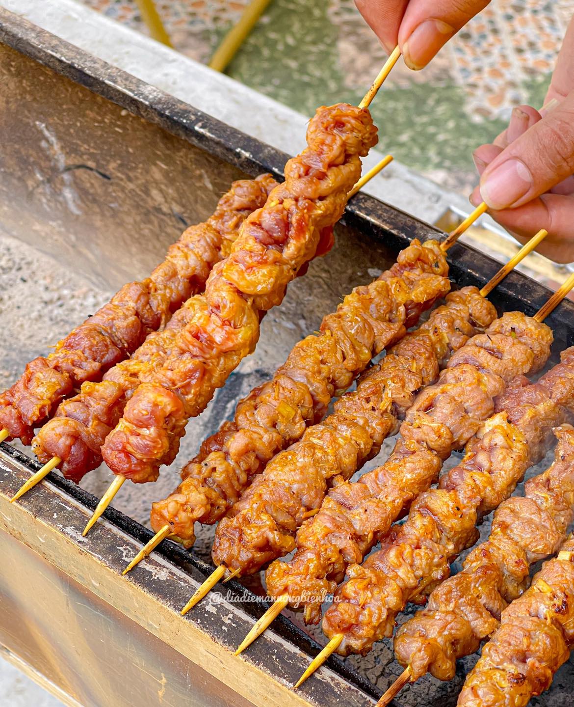 Bánh mì xiên nướng BonBon