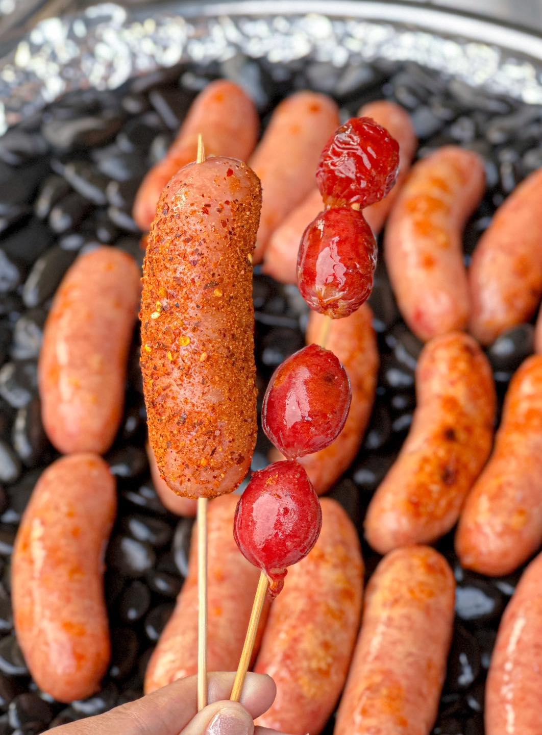 Lạp Xưởng Nướng Đá