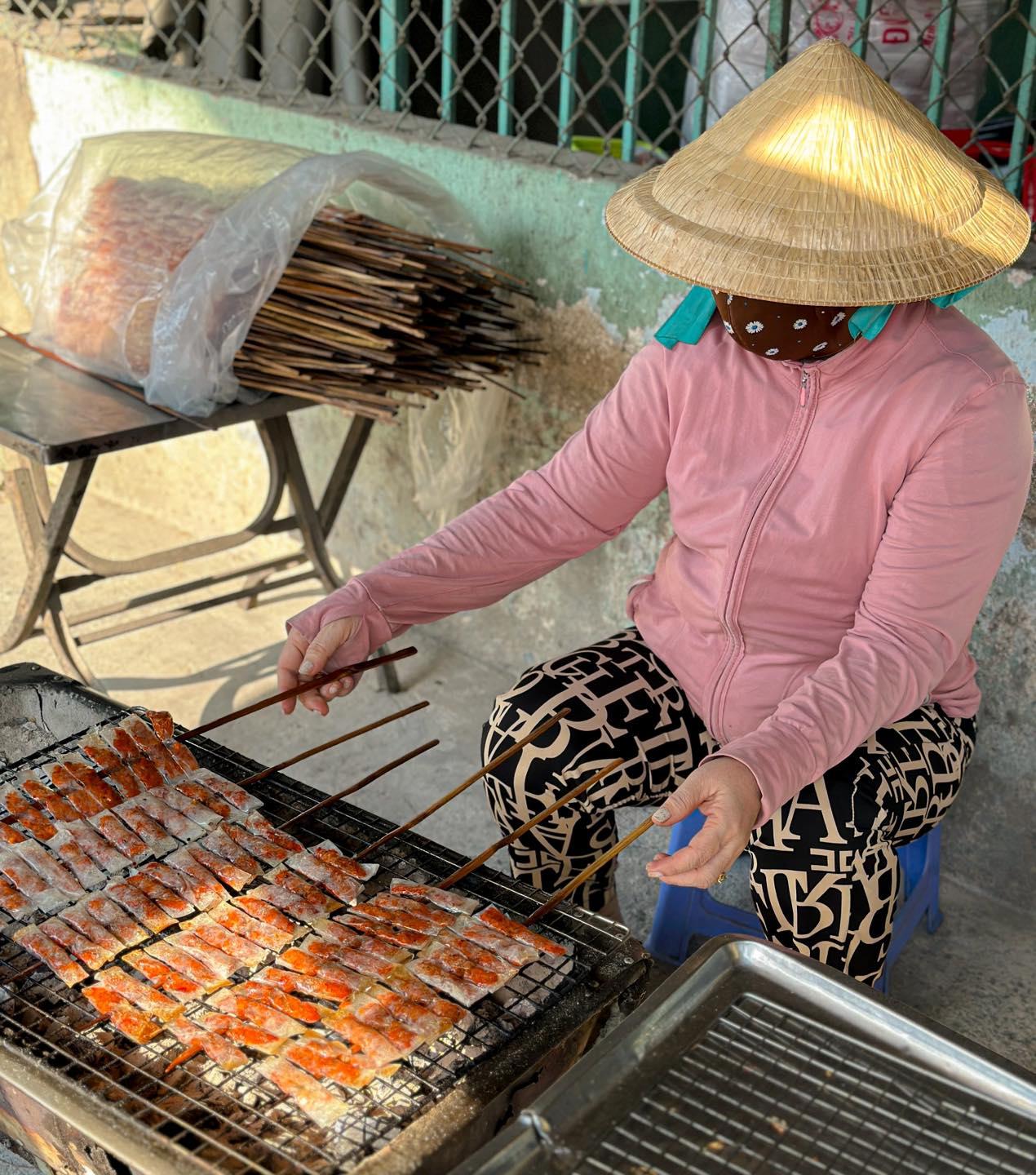 Chả Lụi và Bánh Căn Anh Thy