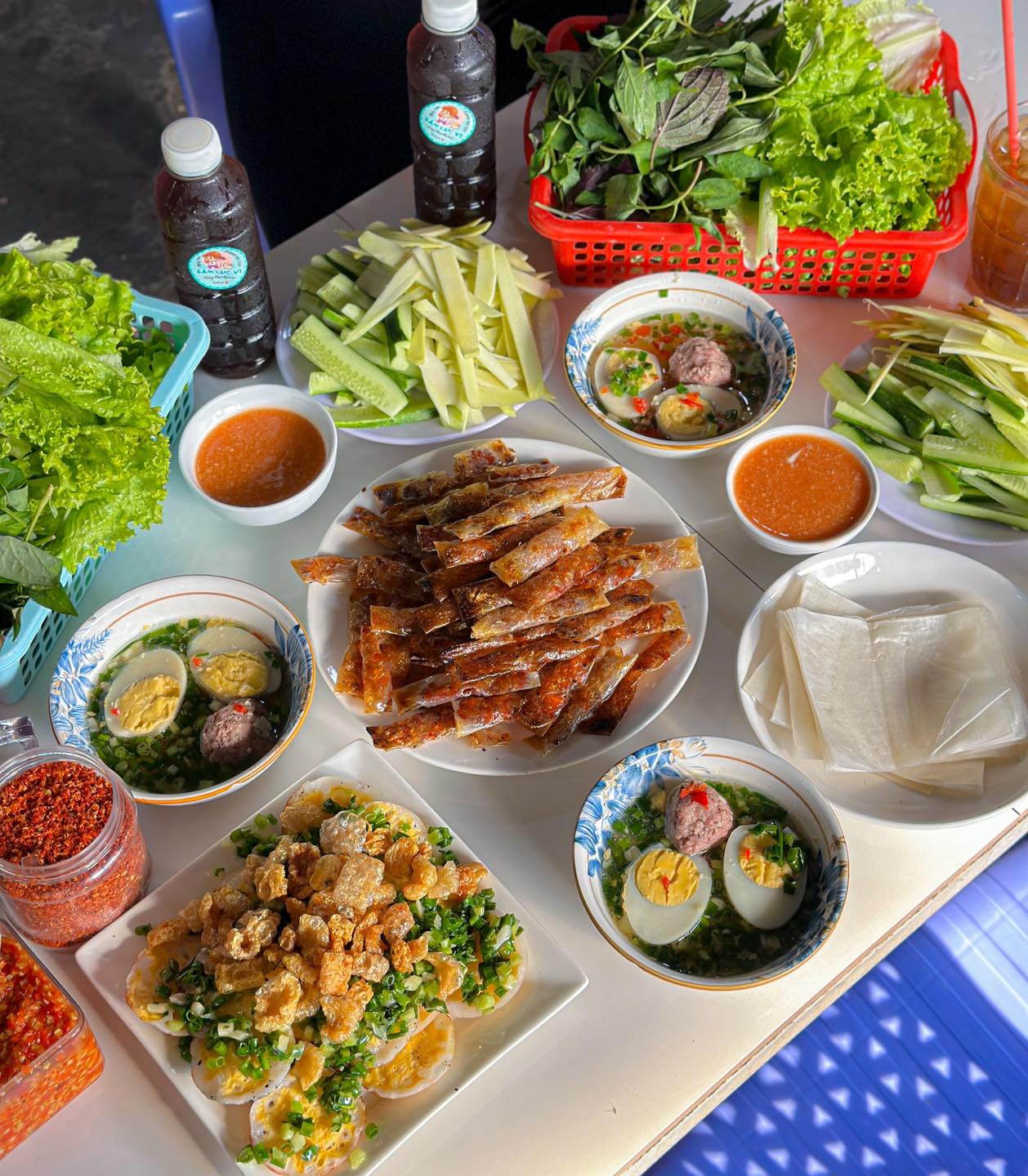 Chả Lụi và Bánh Căn Anh Thy