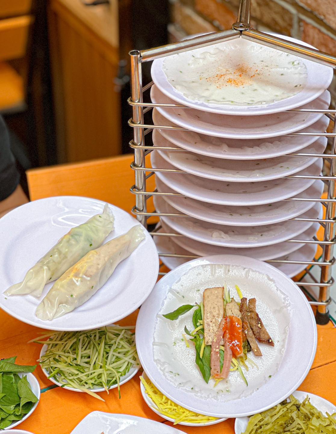 Bánh ướt chồng dĩa